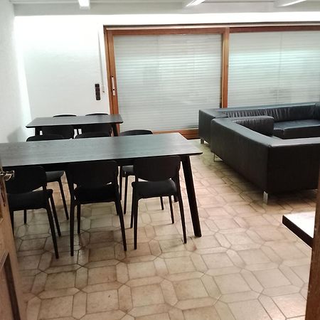 Xxl Apartment, 10 Beds, 4 Sleep-Rooms, 140Qm, 2 Wc, 2 Shower && Bruckmühl Kültér fotó